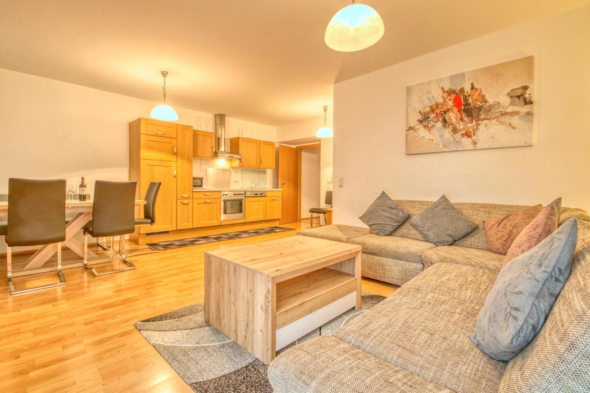 Zeller City Apt Aydin - By Alpen Apartments Zell am See Esterno foto