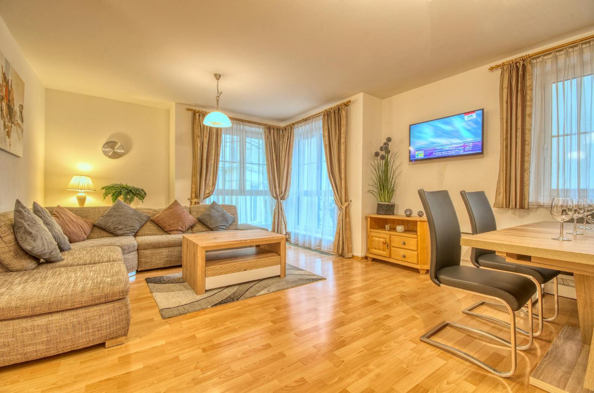 Zeller City Apt Aydin - By Alpen Apartments Zell am See Esterno foto