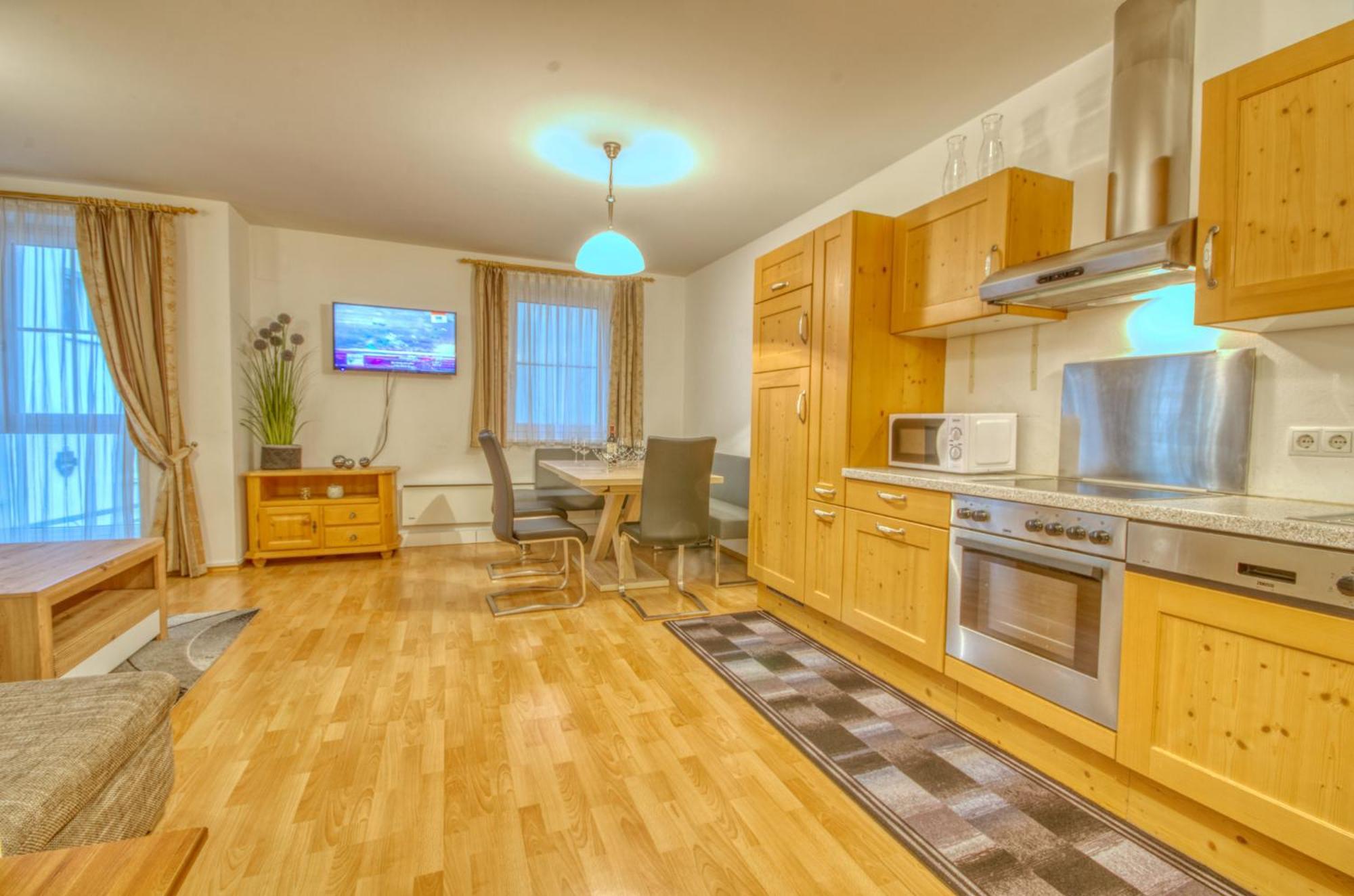 Zeller City Apt Aydin - By Alpen Apartments Zell am See Esterno foto